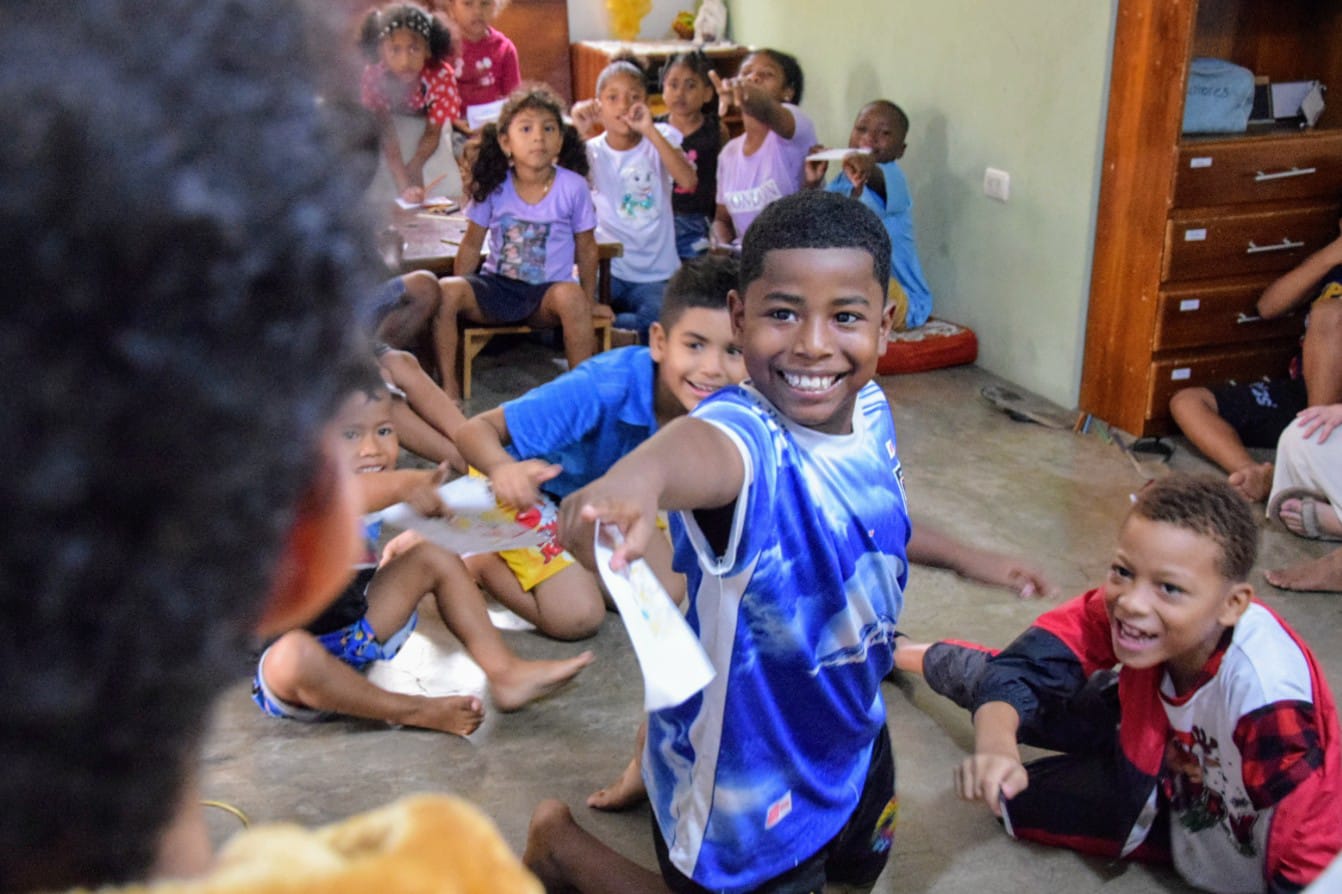 enfants-point-coeur-equateur